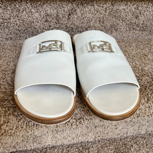 HERMÈS Vaisseau Men\'s White  Leather Slides. main image 13
